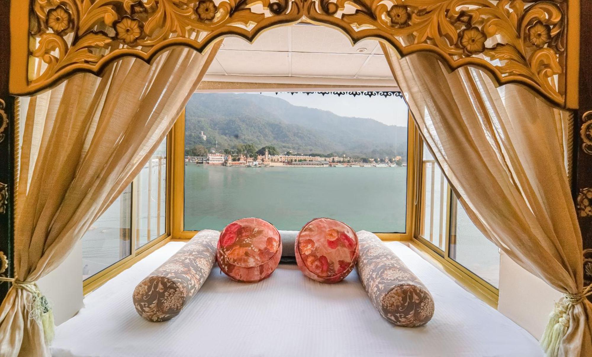 The Neeraj Ganga Heritage Palace Rishikesh Ngoại thất bức ảnh