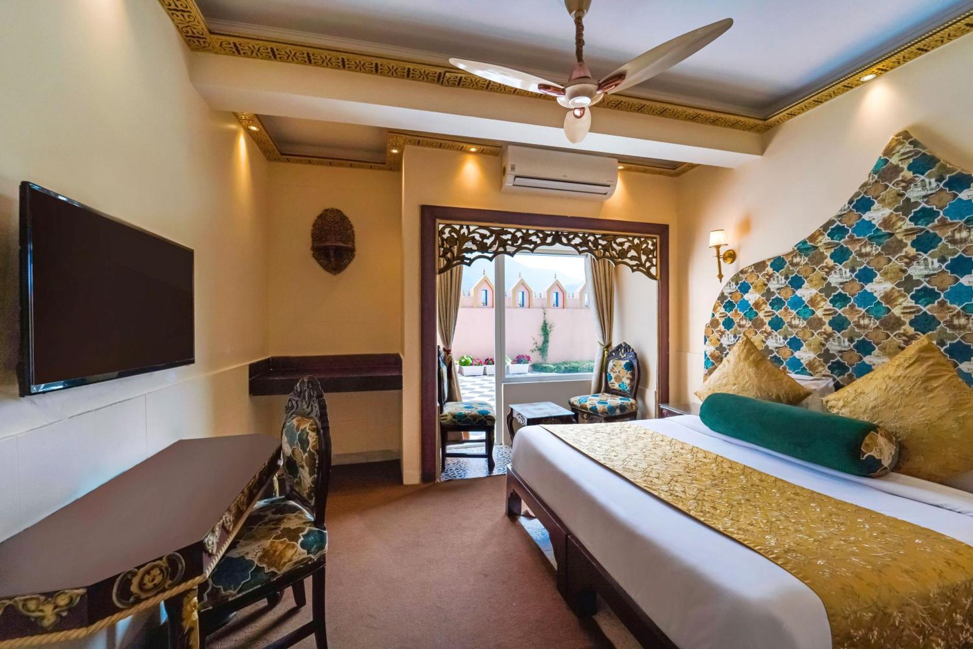 The Neeraj Ganga Heritage Palace Rishikesh Ngoại thất bức ảnh