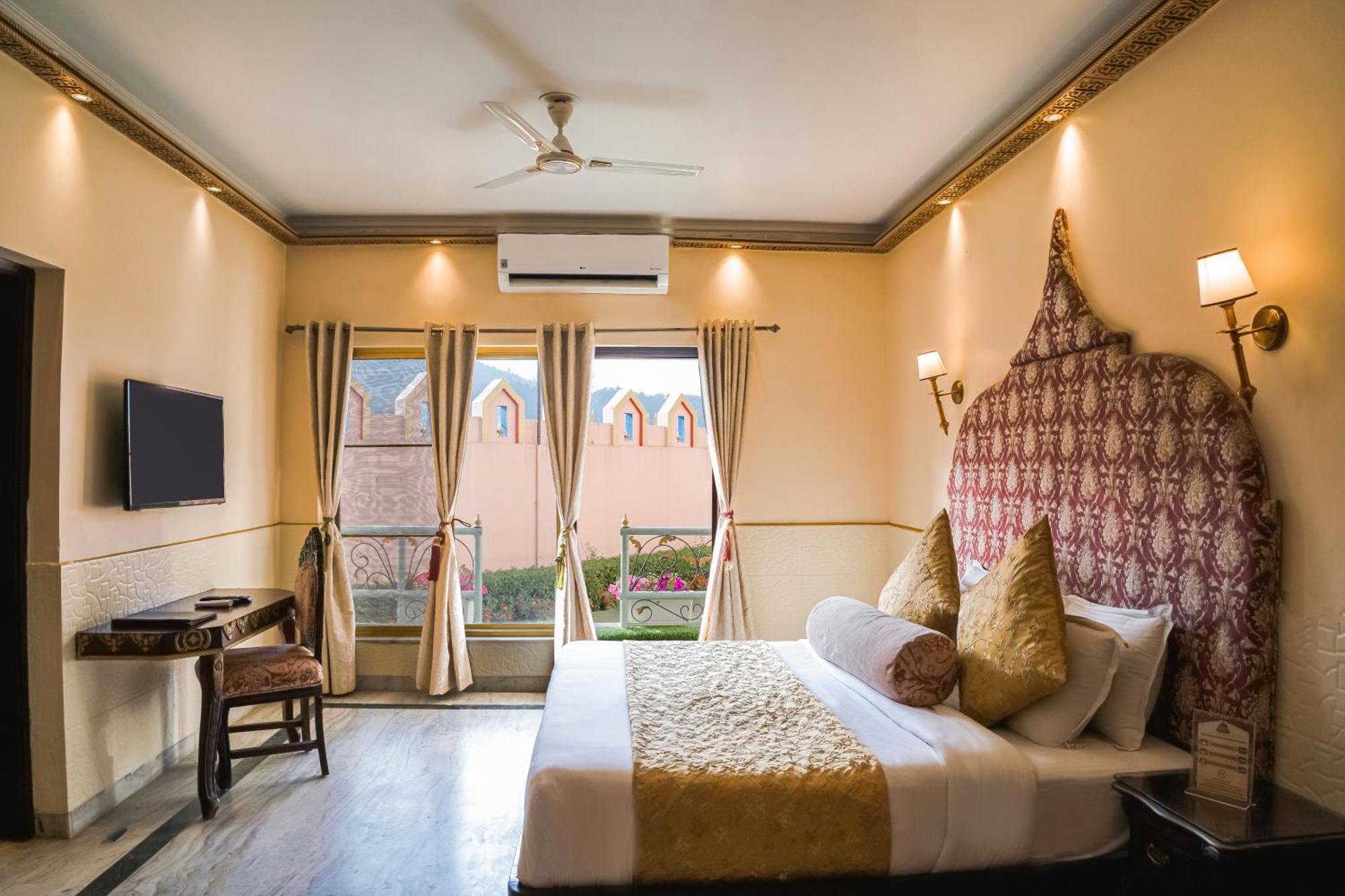 The Neeraj Ganga Heritage Palace Rishikesh Ngoại thất bức ảnh
