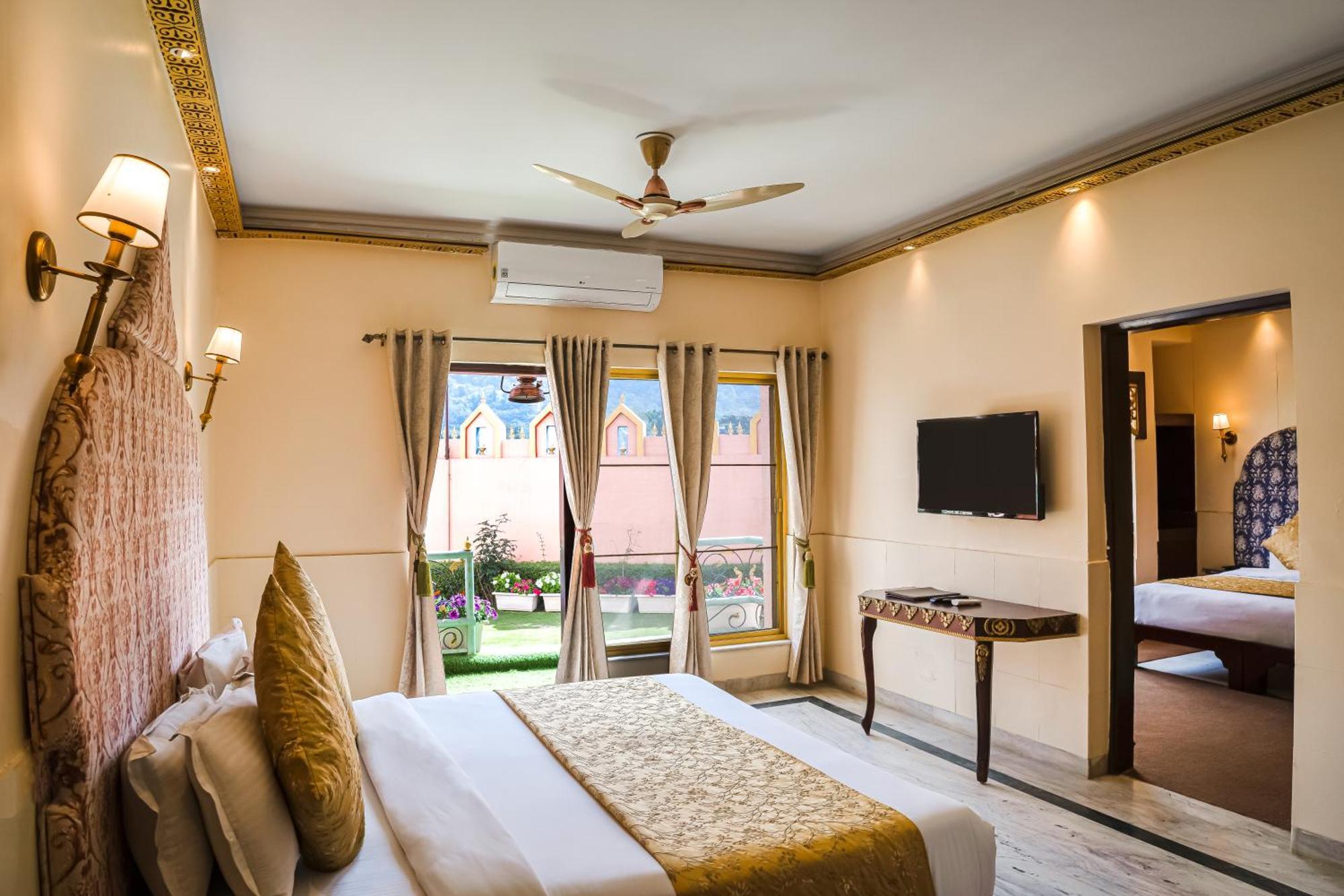 The Neeraj Ganga Heritage Palace Rishikesh Ngoại thất bức ảnh