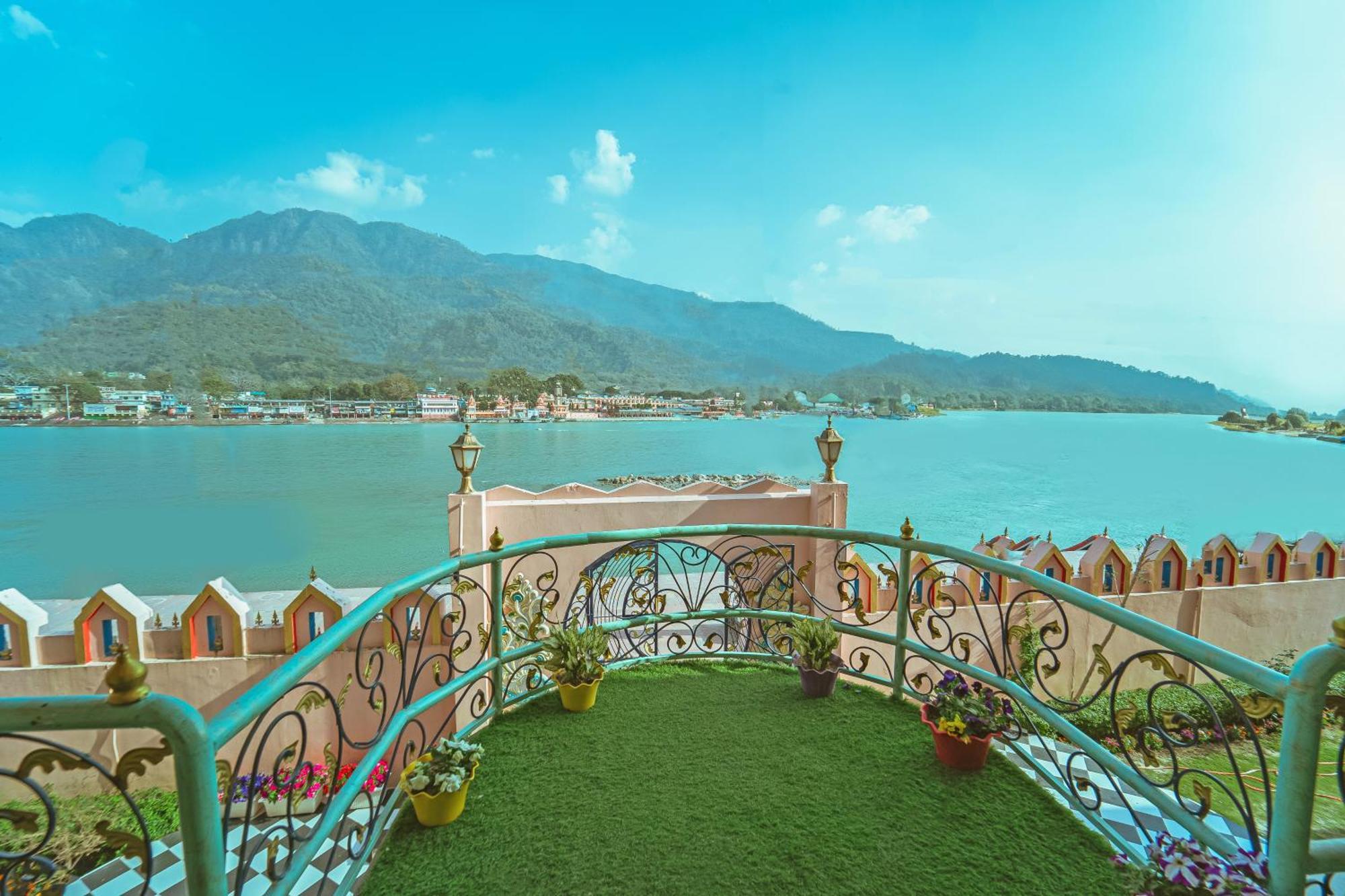 The Neeraj Ganga Heritage Palace Rishikesh Ngoại thất bức ảnh